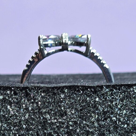 Bowtie-Shaped Ring With Synthetic Mystic Topaz Size 9.75 (NWOT) - Picture 5 of 6